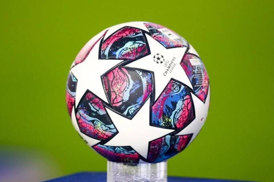 Spielball Spielball