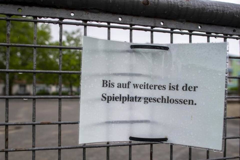 Geschlossener Spielplatz Geschlossener Spielplatz
