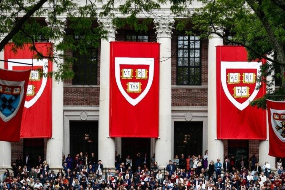 Universität Harvard Universität Harvard
