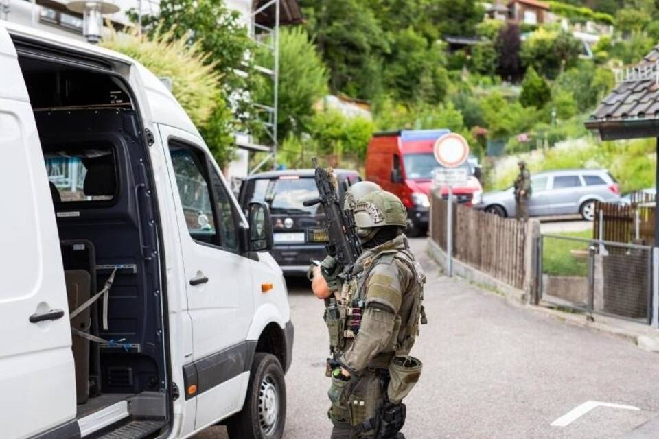 Sondereinsatzkommando SEK Sondereinsatzkommando SEK