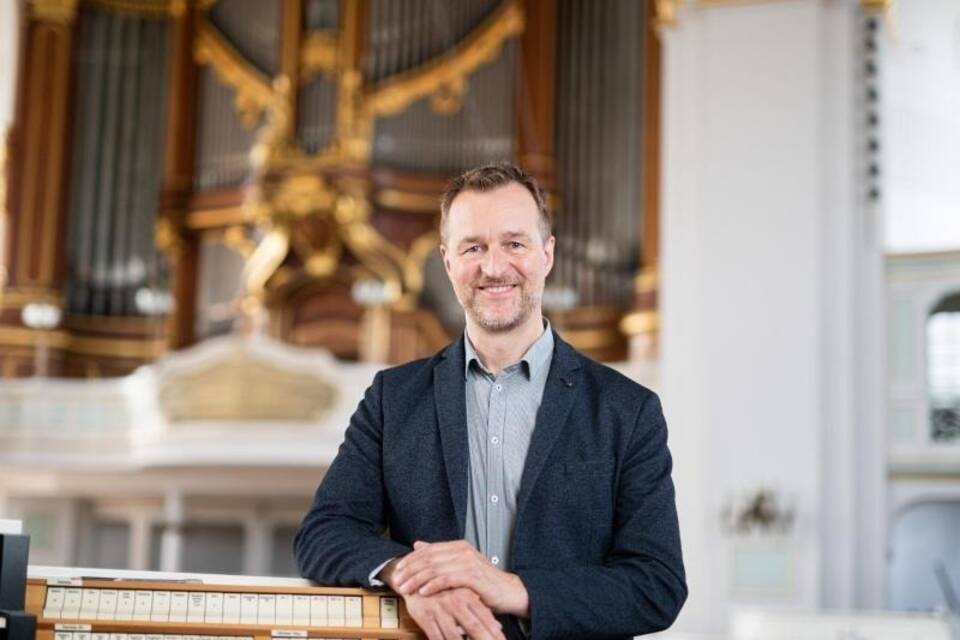 Michel-Organist Jörg Endebrock