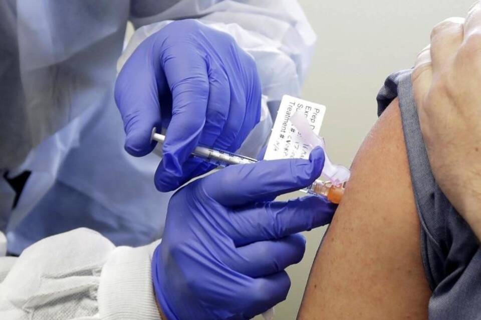 Tests von Corona-Impfstoff
