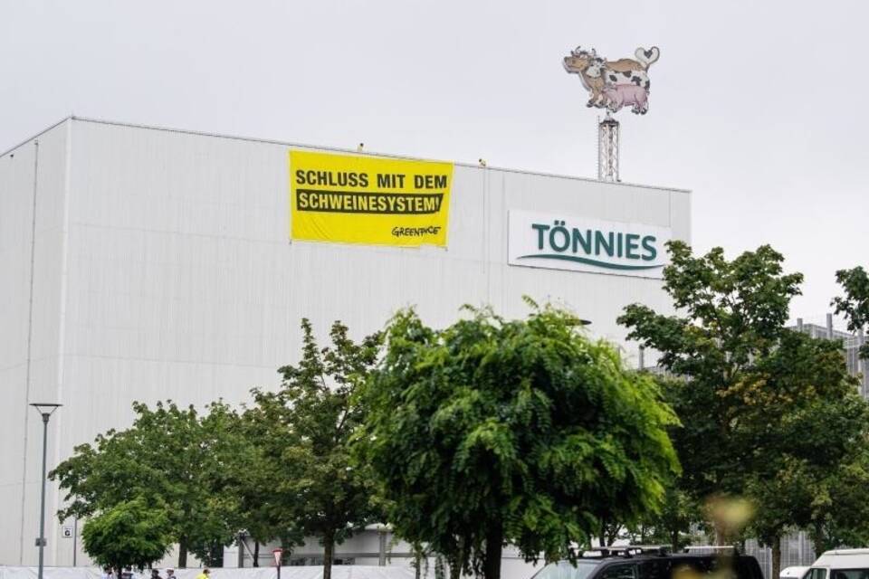 Aufnahme Schlachtbetrieb bei Tönnies Aufnahme Schlachtbetrieb bei Tönnies