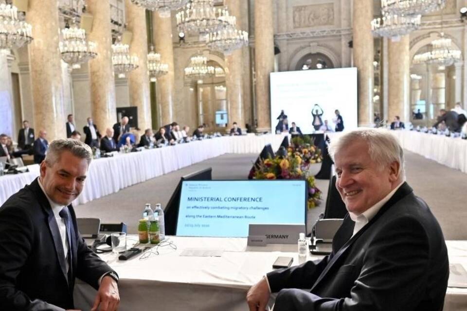 Innenminister konferieren in Wien
