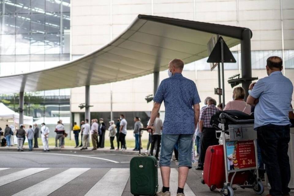 Corona-Tests am Flughafen