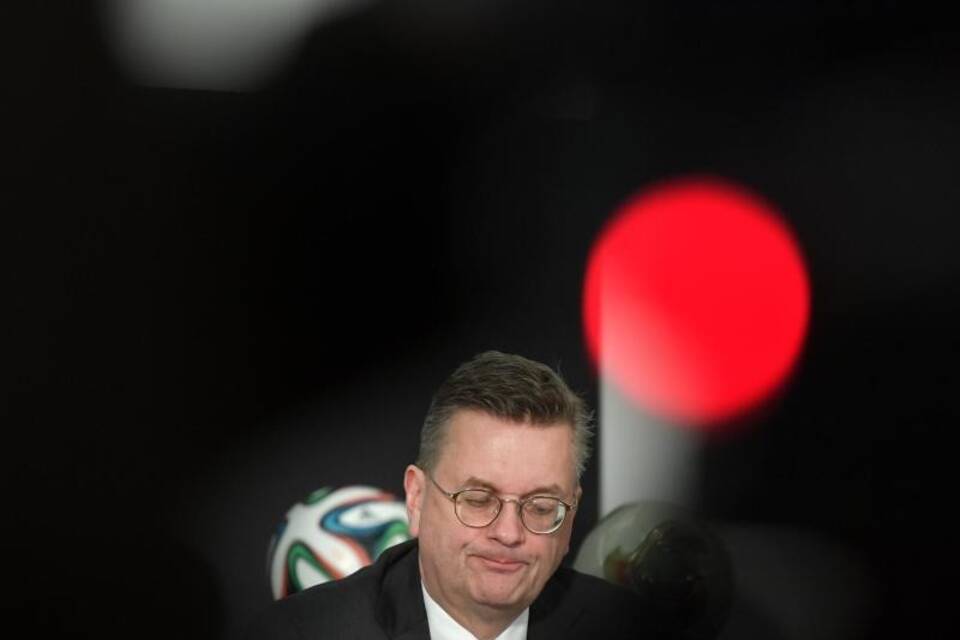 Reinhard Grindel Reinhard Grindel