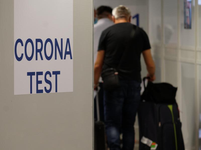 Rückkehr aus Risikogebieten: Start der Corona-Testpflicht ...