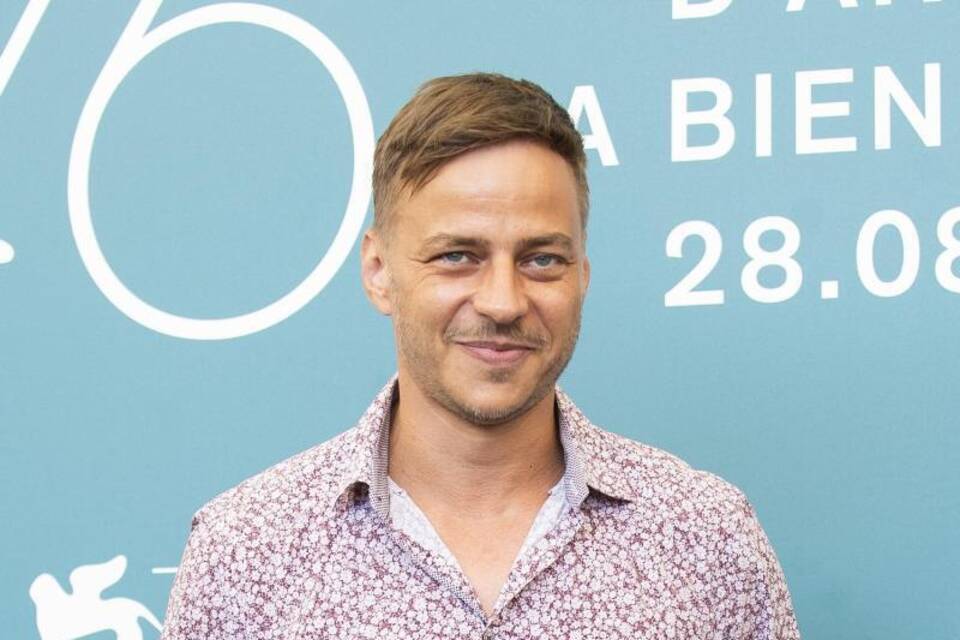 Tom Wlaschiha Tom Wlaschiha