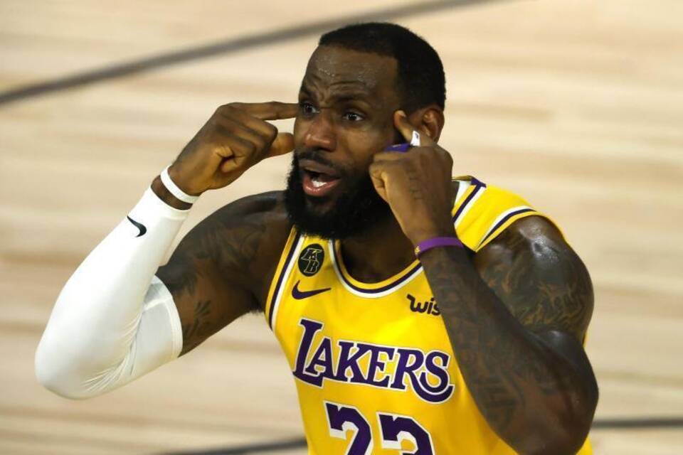 LeBron James LeBron James