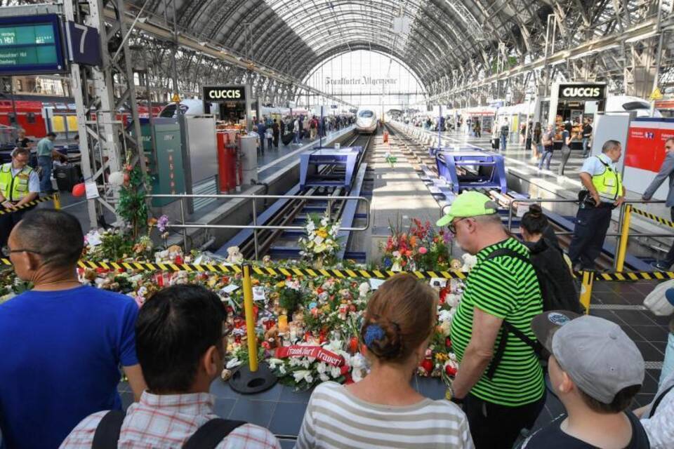 Frankfurter Hauptbahnhof Frankfurter Hauptbahnhof